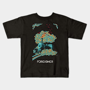 FOREIGNER MERCH VTG Kids T-Shirt